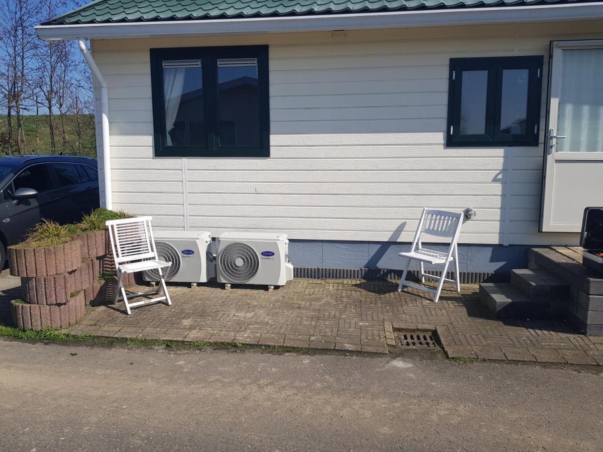 Vakantiehuis In Zeeland Sint Annaland Exterior foto
